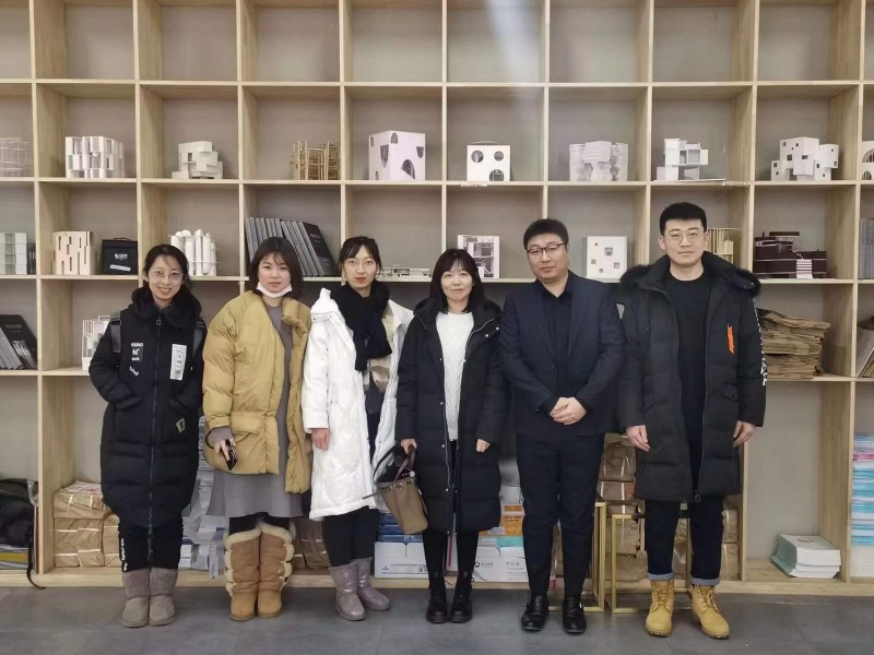 bv伟德国际1946教师寒假走访企业展开调研工作 (2)